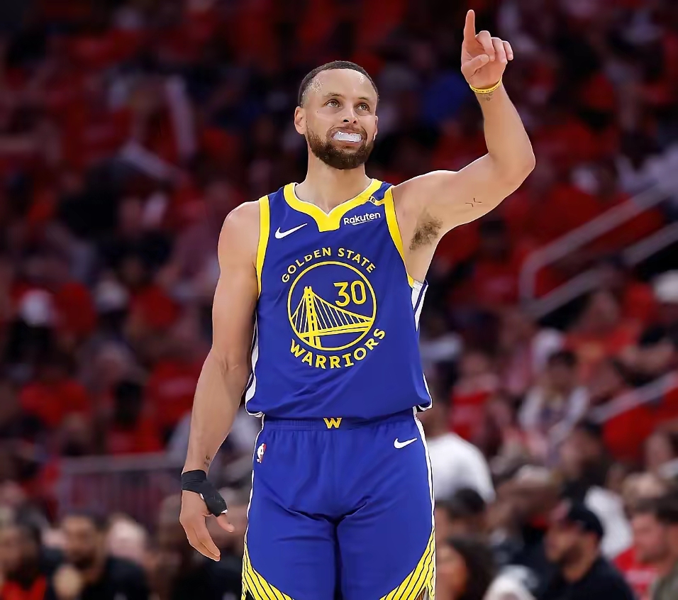 库里重要时刻重要助攻，热火带队取胜！