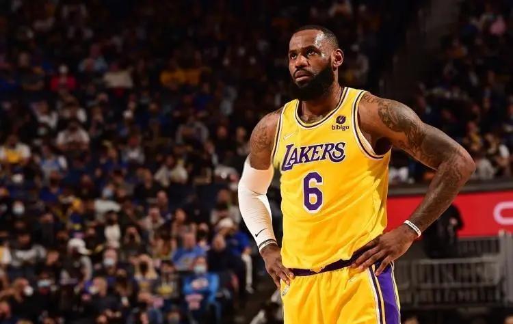 开云中国官网下载-詹姆斯遭遇十五持续失利，独行侠教练压力巨大！的简单介绍-开云中国官网下载