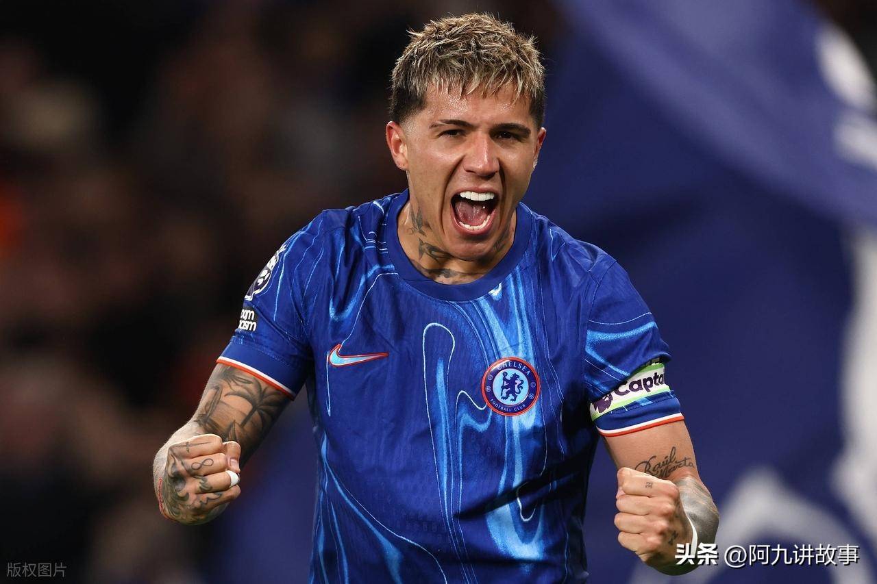 开云体育-关于凯恩在切尔西比赛中出色防守，领先优势明显引发热议！的信息-开云体育