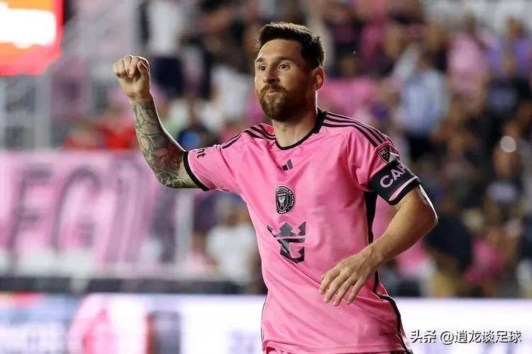 开云体育-包含大比分获胜引发热议！，梅西在利物浦比赛中出色发挥比赛高潮迭起的词条-开云体育