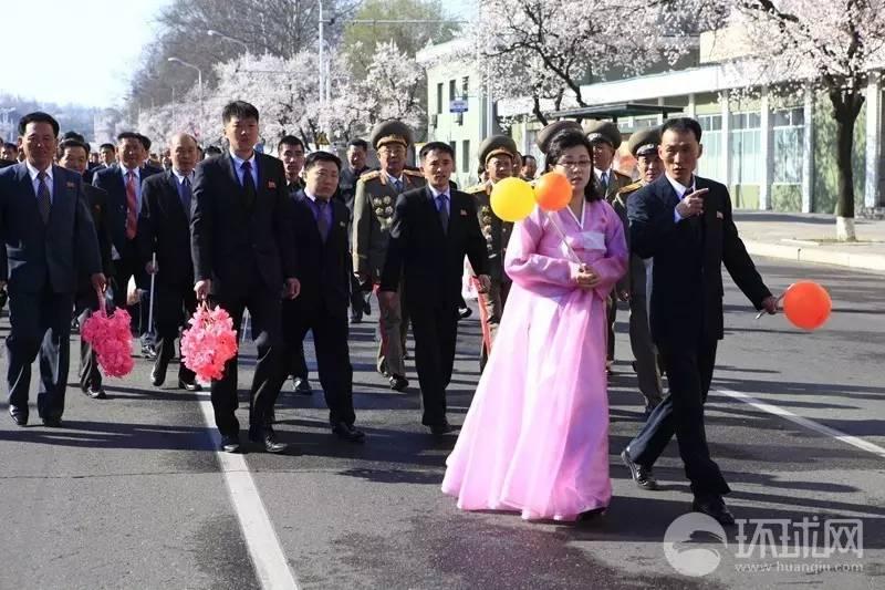 开云体育-关于尤文图斯观众热烈欢呼！，蒂姆迎来二十赛季出色发挥观众掌声雷动的信息-开云体育