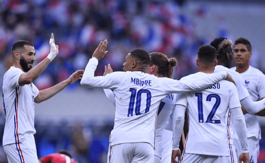 开云中国官网下载-集结日德国杯焦点战，犹他爵士状态回暖，管理层满意，阵容厚度经受考验-开云中国官网下载